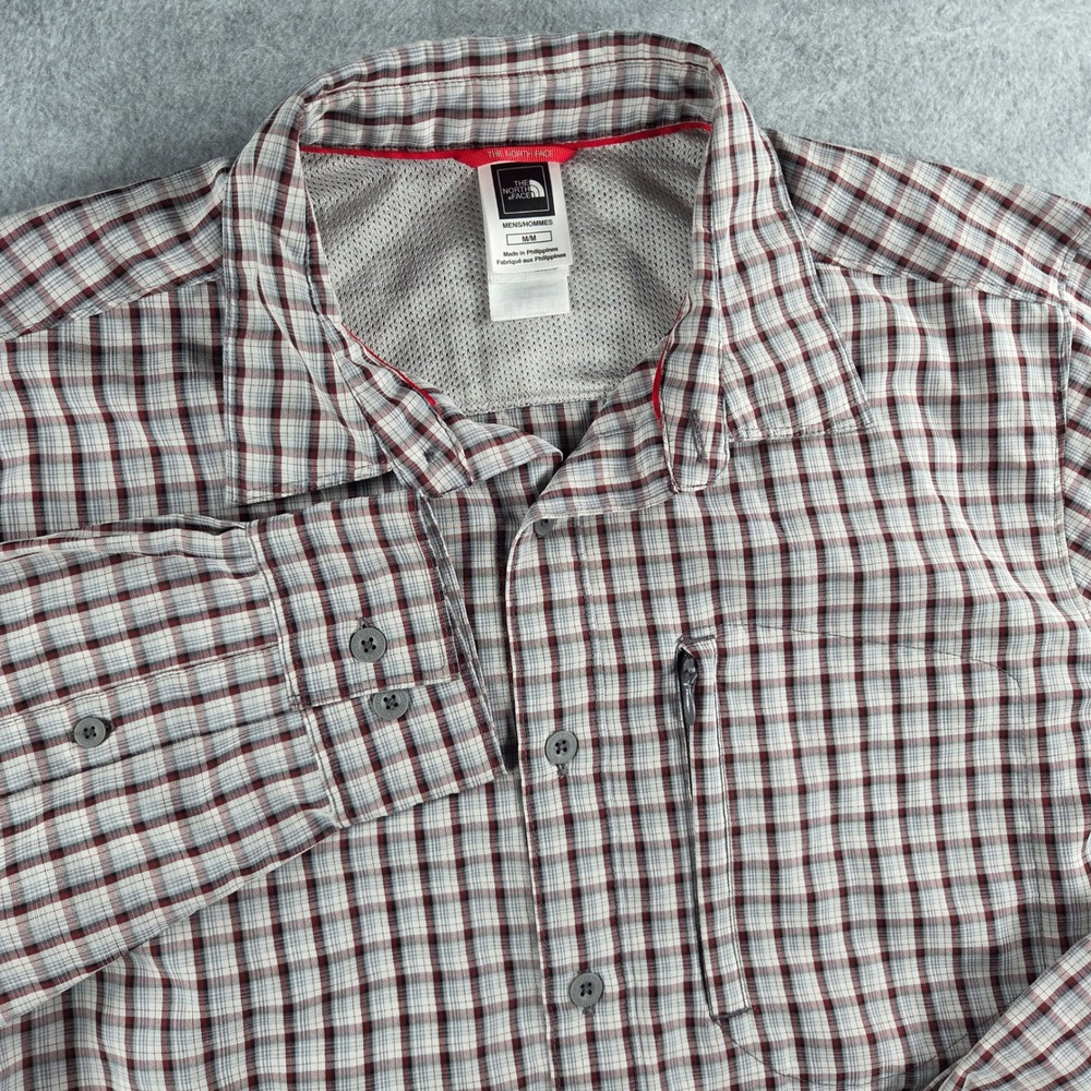 The North Face Button Up Mens Medium Red White Blue Plaid Hiking Long Sleeve